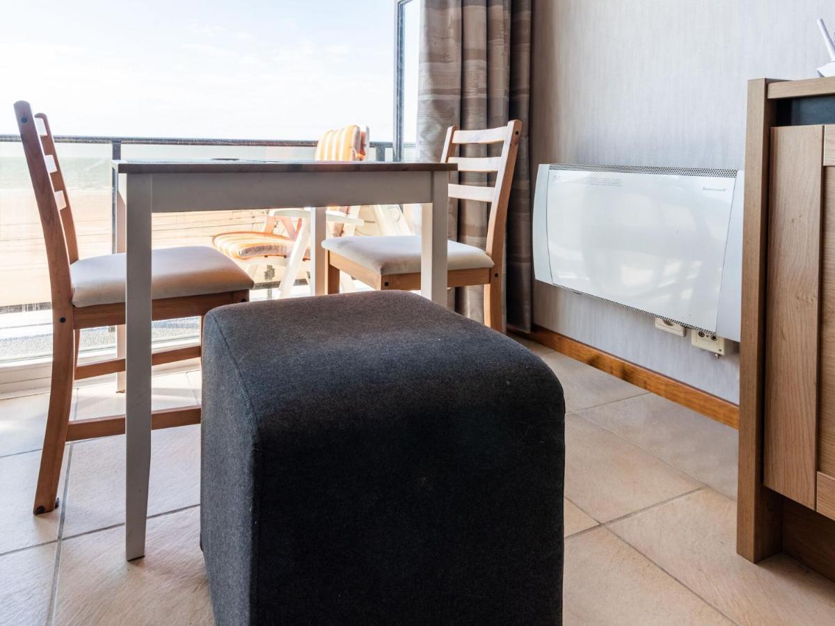 Contemporary Apartment In Oostende With Balcony المظهر الخارجي الصورة