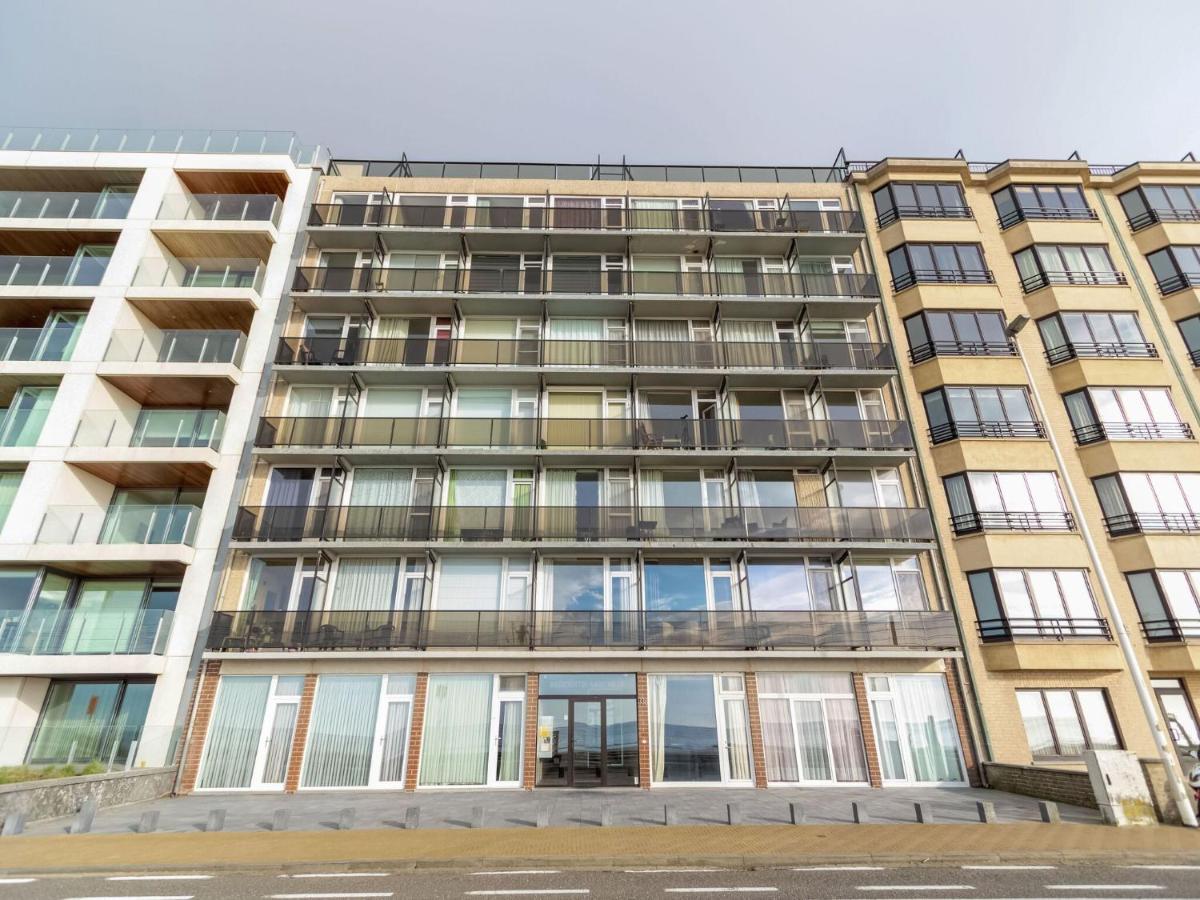 Contemporary Apartment In Oostende With Balcony المظهر الخارجي الصورة
