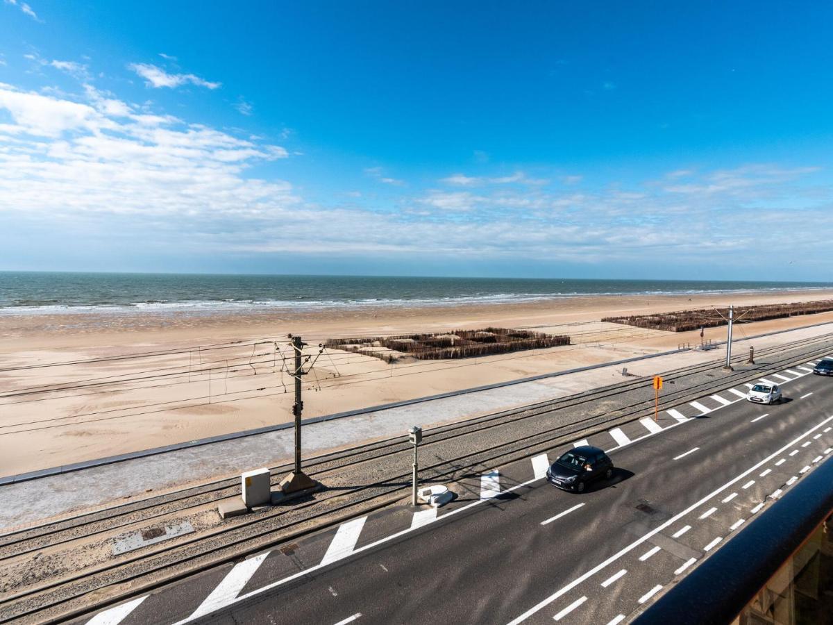Contemporary Apartment In Oostende With Balcony المظهر الخارجي الصورة